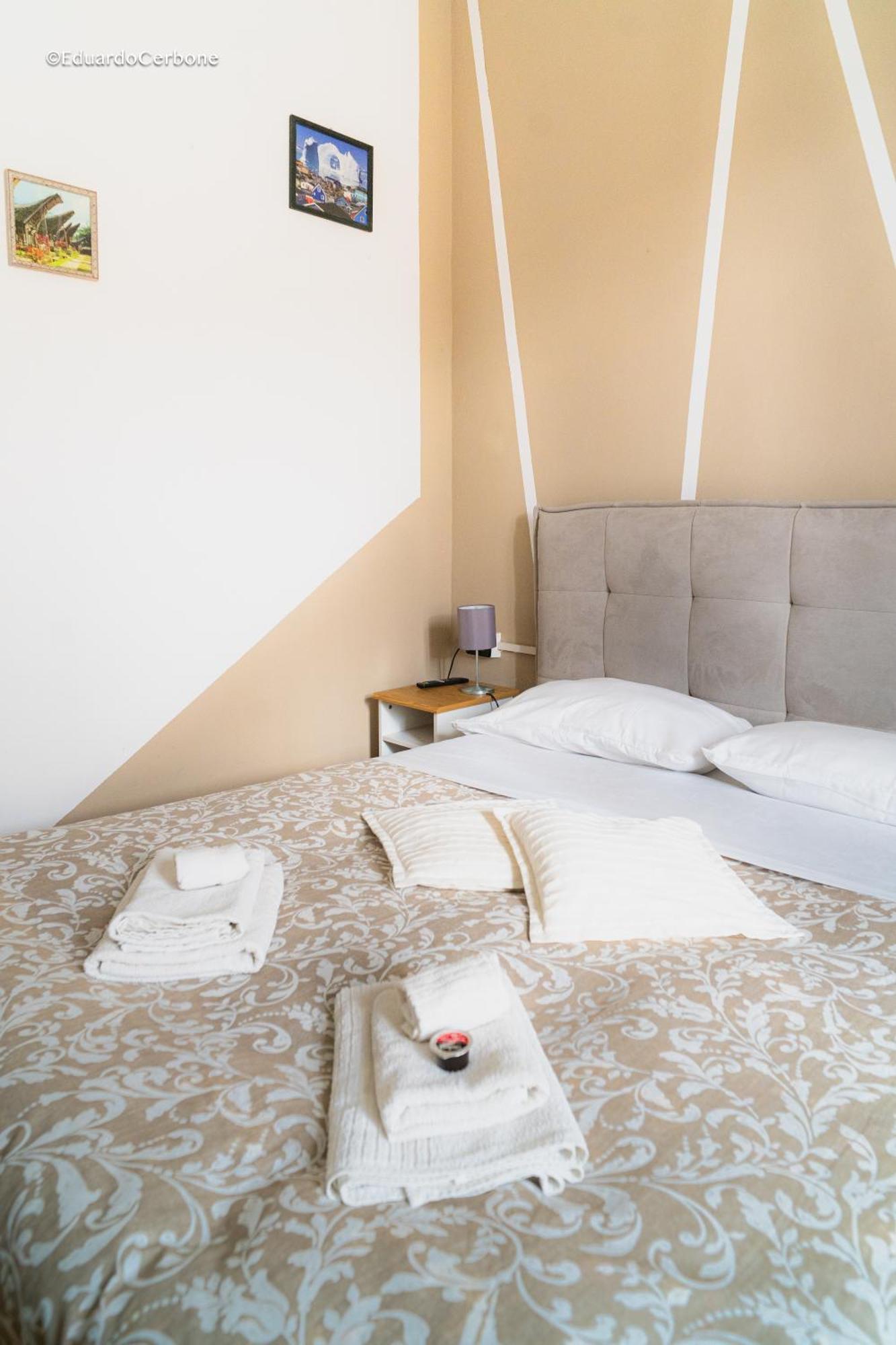 Da Linda Hotel ลีวอร์โน ภายนอก รูปภาพ